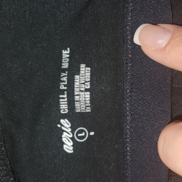 Bundle if 2 Tube Tops- 1 Aerie Sz Large Blank & 1 Garage Striped Cream & Black - Picture 4 of 4